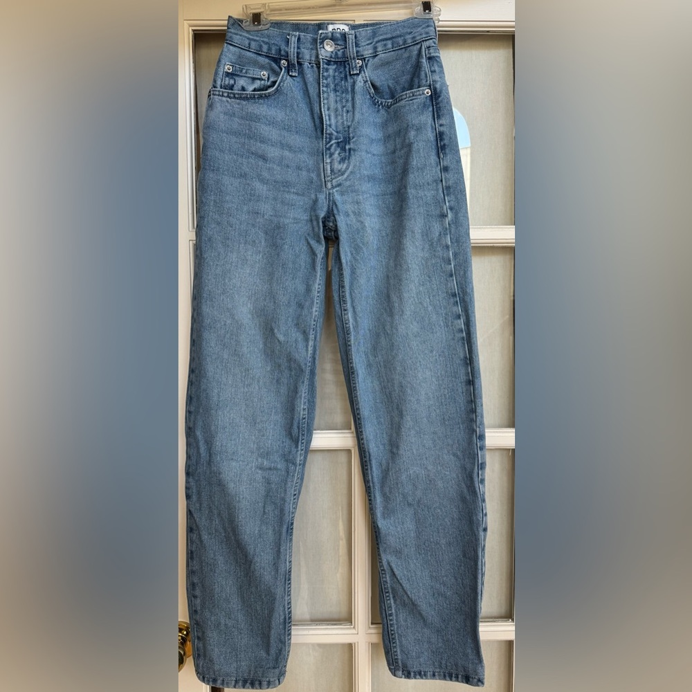 BDG Urban Outfitters High-Rise Baggy Jeans Light Wash Size 24